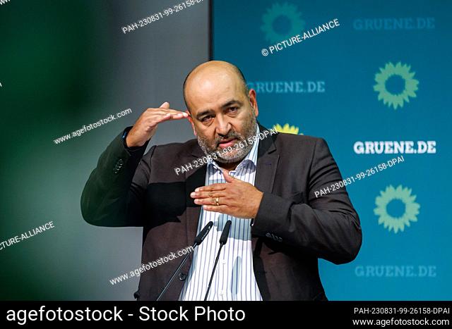 31 August 2023, Bavaria, Nuremberg: Omid Nouripour, federal chairman of Bündnis 90/Die Grünen, speaks during a press conference at the meeting of the Green...