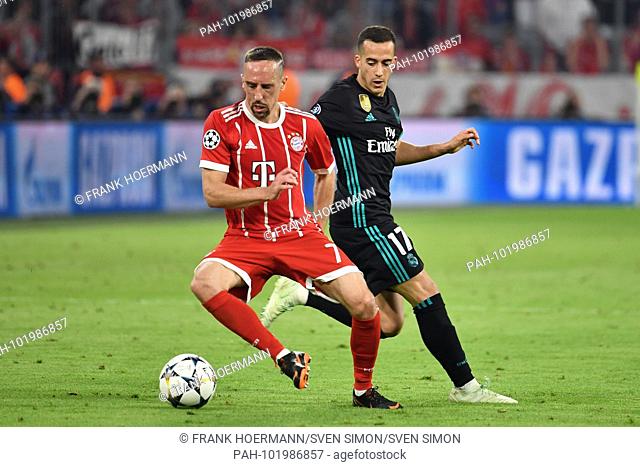 Franck RIBERY (FC Bayern Munich), action, duels versus Lucas VAZQUEZ (Real Madrid) Football Champions League, semi-finals