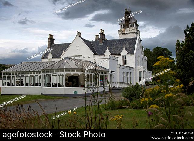 Castle hotel in the Scottish highlands