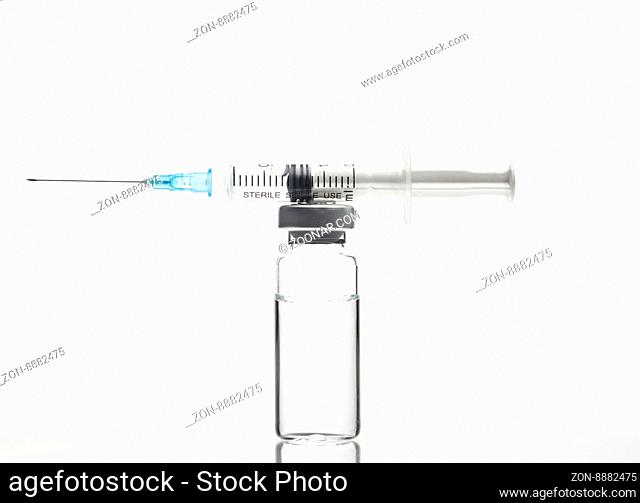 Glass Medicine Vial with botox, hyaluronic, collagen or flu syringe