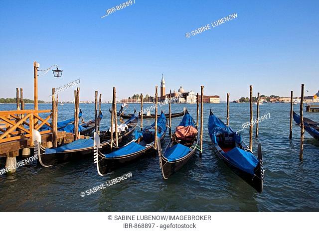 Gondolas in front of San Giorgio Maggiore, island, Venice, Veneto, Italy, Europe