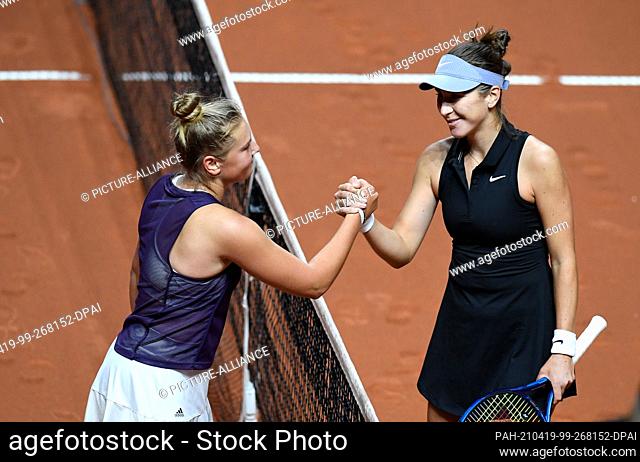 19 April 2021, Baden-Wuerttemberg, Stuttgart: Tennis: WTA Tour - Stuttgart, Singles, Women, 1st Round: Bencic (Switzerland) - Schunk (Germany, Leimen)