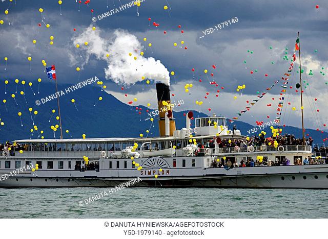 Parade Navale, Parade of historic steamboats, Nyon, canton Vaud, Geneva Lake, Switzerland