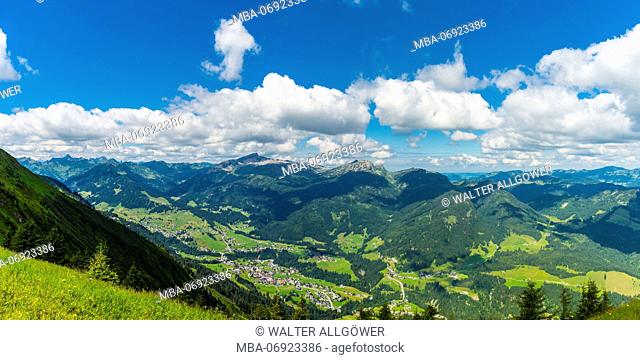 Panorama from the Fellhorn, 2038m, over the Kleine Walsertal to the Hoher Ifen, 2230m, the Gottesackerplateau and Toreck, 2016m, Allgäu, Vorarlberg, Austria