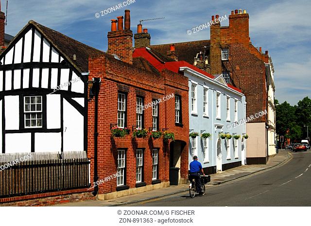 Häuser in der Hauptstrasse von Eton, Grossbritannien / Residential houses in High Street, Eton, United Kingdom