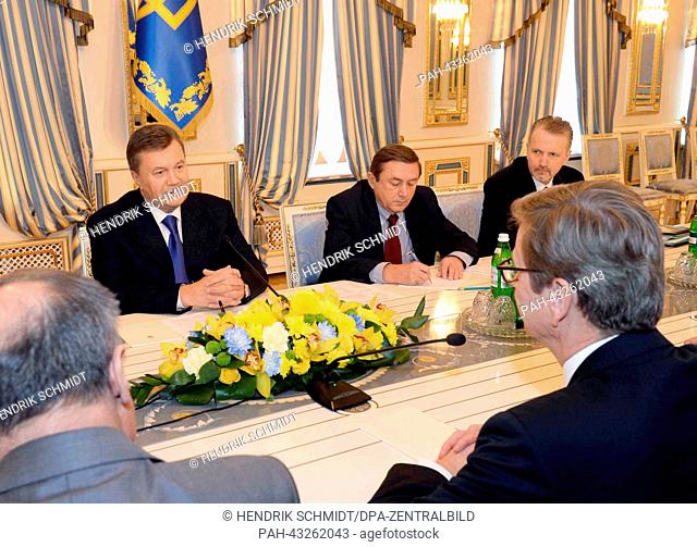 Federal Foreign Minister Guido Westerwelle (FDP/R) holds talks with the Ukranian president Viktor Janukowitsch (Party of Regions/2 LEFT) in Kiev, Ukraine