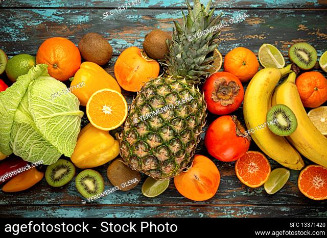 Fruit, citrus and vegetables with vitamin C