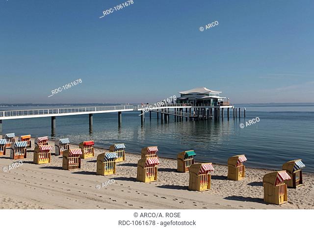 Beach chairs on the beach in Niendorf, Timmendorfer Strand, Lubeck Bay, Baltic Sea, Schleswig-Holstein, Germany