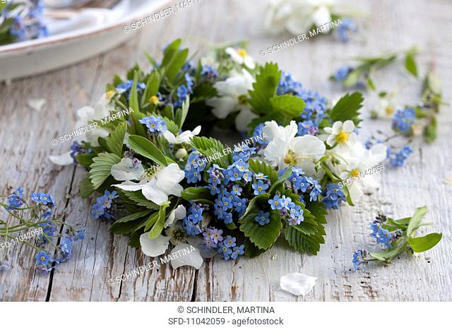 A wreath of forget-me-not and garden jasmine