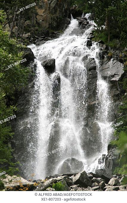 Waterfall, Aigüestortes National Park. Lleida province, Catalonia, Spain