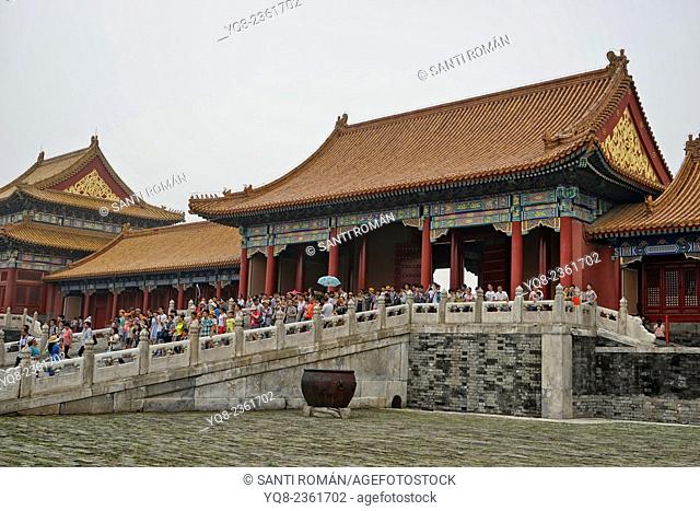 Tianhedian square, Crowd, large square, Hall of Supreme Harmony, Forbidden City, imperial palace, Beijing, People's Republic of China, Asia
