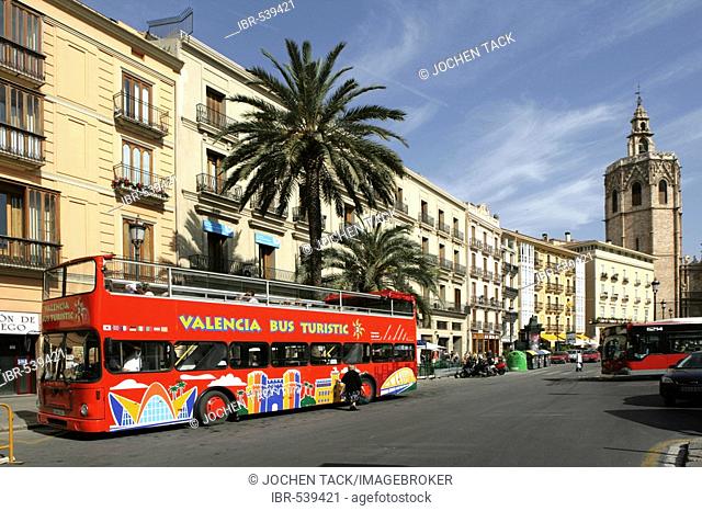 ESP, Spain, Valencia : Oldtown, Plaza de la Reina, Torre del Miguelete, bell tower of the cathedral