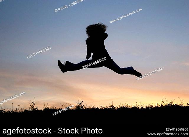 silhouette jump girl