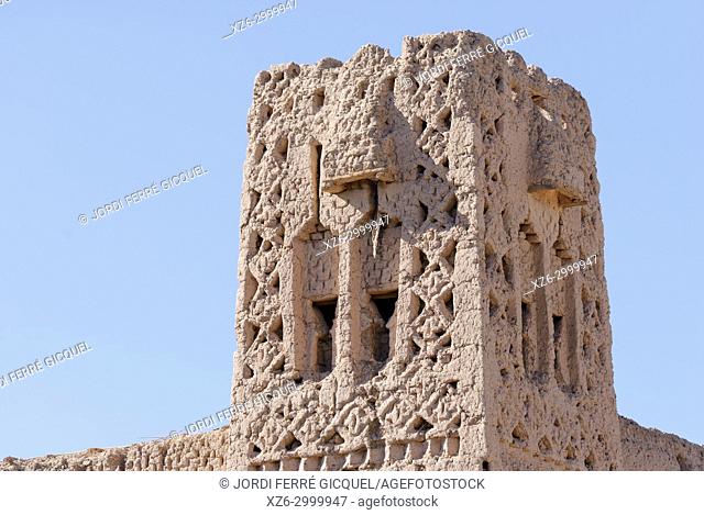 old tower of a kasbah, Palmeraie de Skoura, Skoura, Morocco, Africa