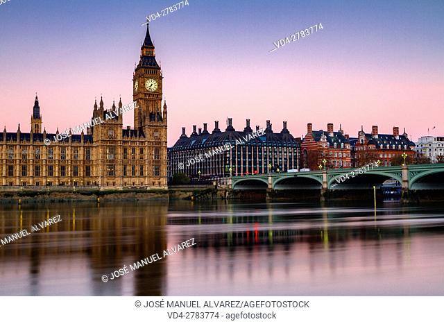 Big Ben, Palace of Westminster, Westminster bridge and thames river. London, United Kingdom