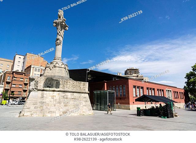 monumento a los artilleros, plaza Calvet i Rubalcaba, Girona, Catalunya, Spain