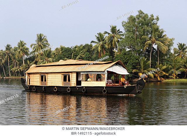 Houseboat on Kodoor River, Backwaters near Alleppey, Alappuzha, Kerala, India, South Asia, Asia
