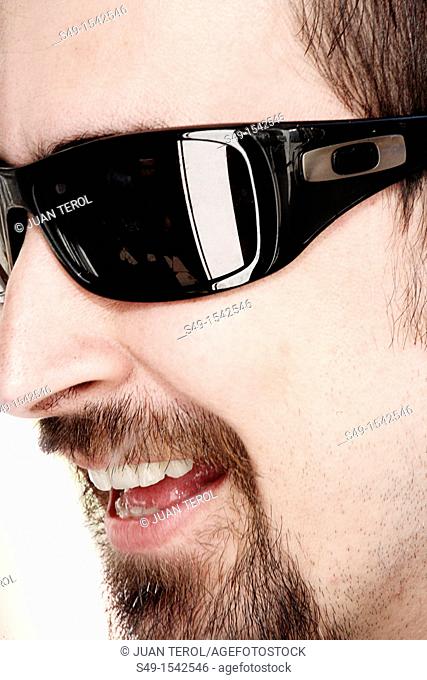 close-up men with sunglasses