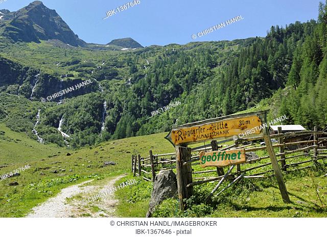 Signpost to the Ringdorfer Huette mountain lodge, Naturpark Soelktoeler nature park, Schladminger Tauern mountains, Styria, Austria, Europe