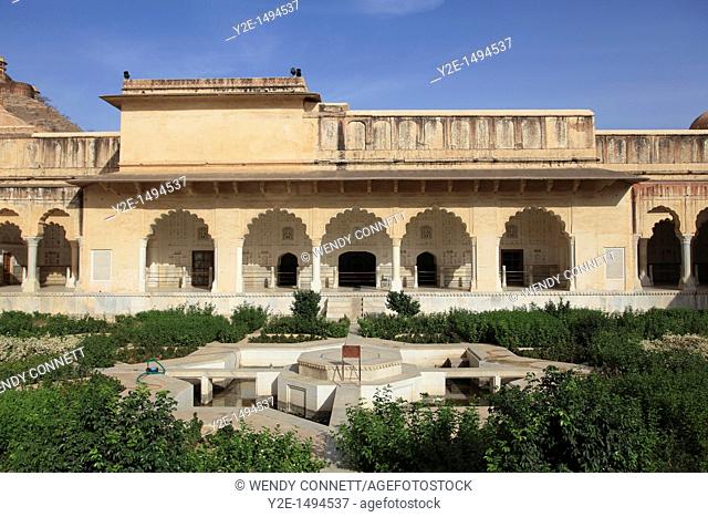Royal Gardens, Amber Fort Palace, Jaipur, Rajasthan, India, Asia