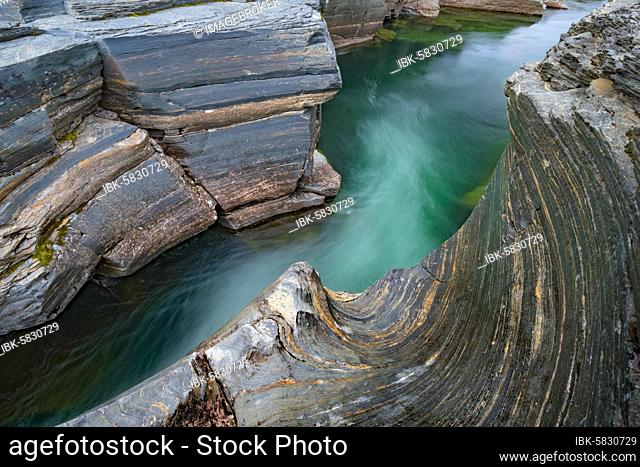 Turquoise River Abiskojåkka, Abiskojakka, flows through Abisko Canyon, Abisko National Park, Lapland, Abisko, Norrbottens län, Sweden, Europe