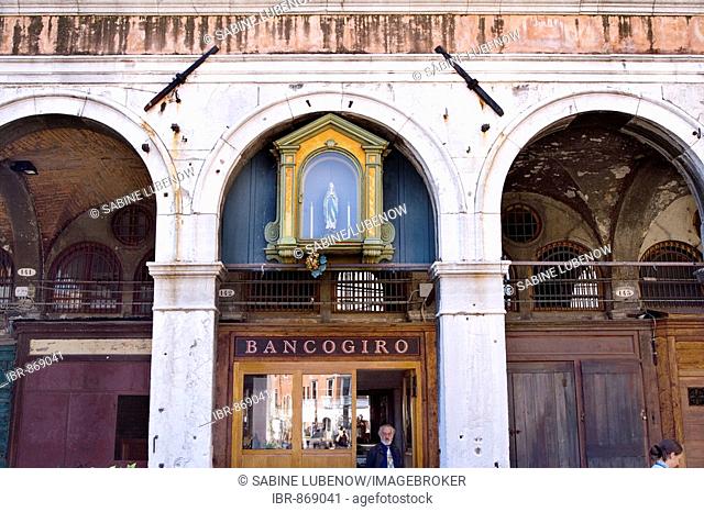 Entrance to Osteria BancoGiro bar, Venice, Venezia, Italy, Europe