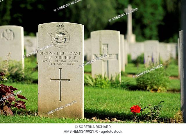 France, Pas de Calais, Mont Saint Eloi, hamlet of Ecoivres, military cemetery, tombstone of a soldier