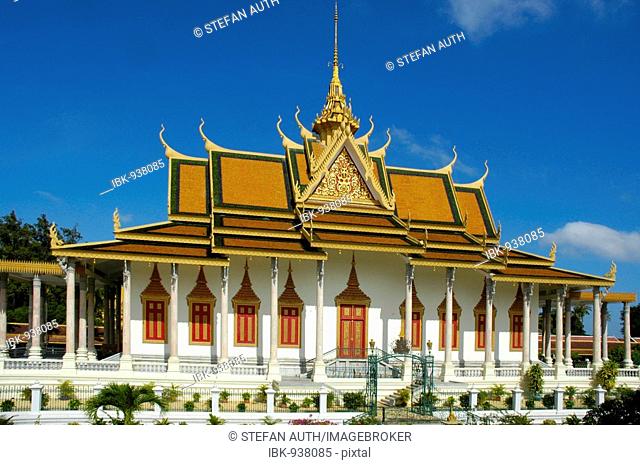 Vihear Preah Keo Morakot Silver Pagoda, Royal Palace, Phnom Penh, Cambodia, Southeast Asia