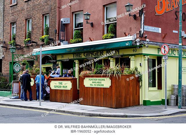 The Ginger Man pub on Merrion Square, Dublin, Republic of Ireland, Europe
