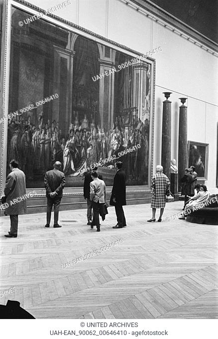Frankreich - France in 1965, Paris. Museum Louvre visitors. Photo by Erich Andres Frankreich, Paris 1965, Besucher im Louvre