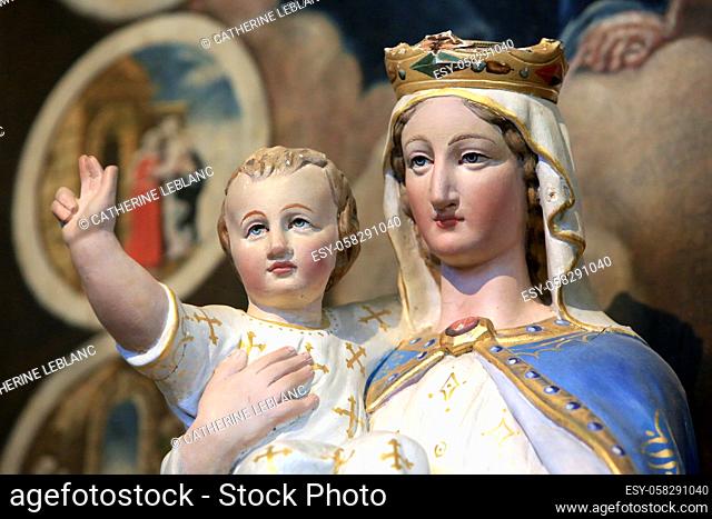 Virgin and Child. Statue. Church of Saint-Gervais-et-Protais. Saint-Gervais-les-Bains. Haute-Savoie. Auvergne Rhône-Alpes. France. Europe
