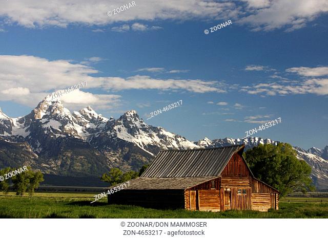 Mormon row barn, Grand Teton National Park, Wyoming, USA