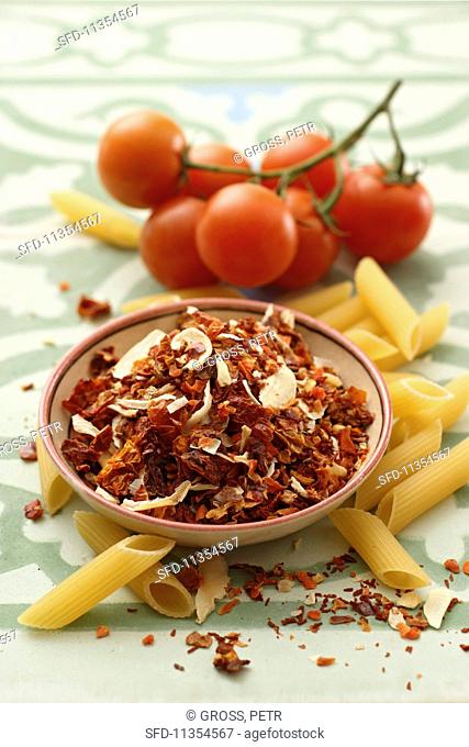 Arrabiata spice mixture, penne and fresh tomatoes