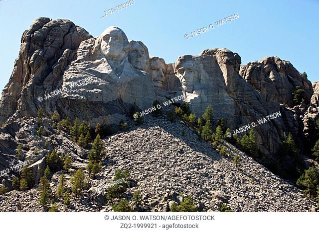 General view Mt. Rushmore with sculptures of former presidents George Washington, Thomas Jefferson, Theodore Roosevelt, and Abraham Lincoln