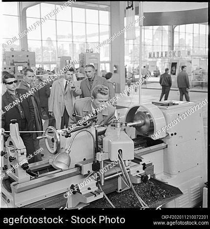 ***SEPTEMBER, 1965 FILE PHOTO***Universal lathe TUD 50, which is exhibited in the stand of the People's Republic of Poland by Fabryka Urzadzen Mechanicznych...