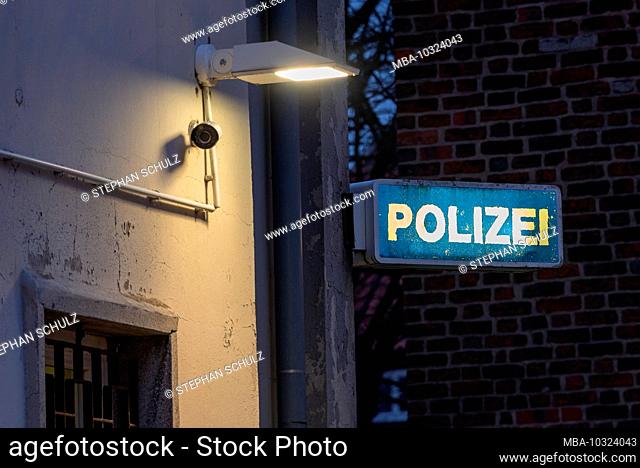 Germany, Mecklenburg-West Pomerania, Stralsund, police station, police, surveillance camera, light