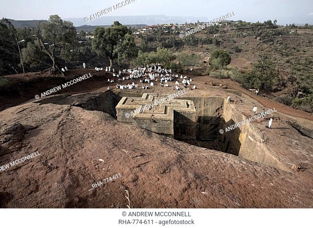 Sunday Mass is celebrated at the rock-hewn church of Bet Giyorgis St. George, in Lalibela, UNESCO World Heritage Site, Ethiopia, Africa