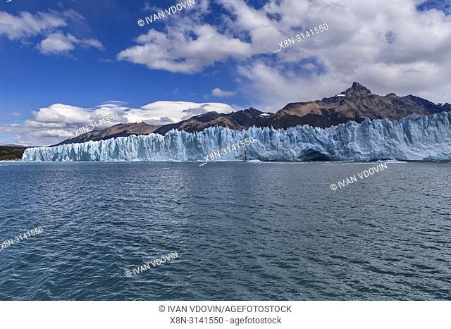 Perito Moreno Glacier, Los Glaciares National Park, Patagonia, Lago Argentino, Santa Cruz Province, Argentina