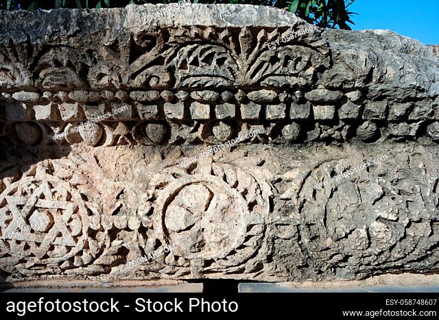 Antike Reliefs in Kapernaum, Israel