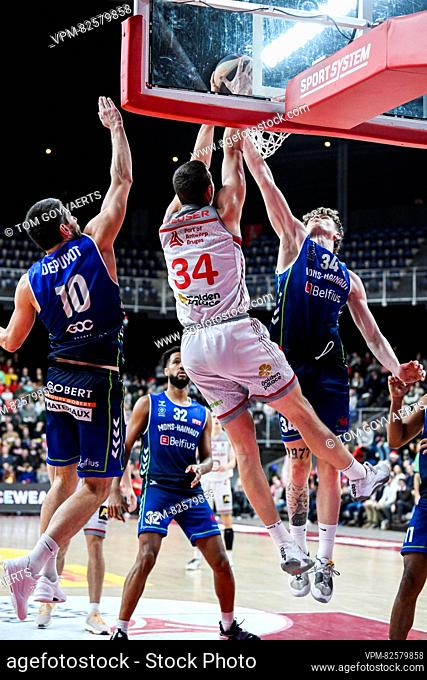 Antwerp's Jackson Rocky Kreuser dunks during a basketball match between Antwerp Giants and Mons Hainaut, Sunday 17 December 2023 in Antwerp
