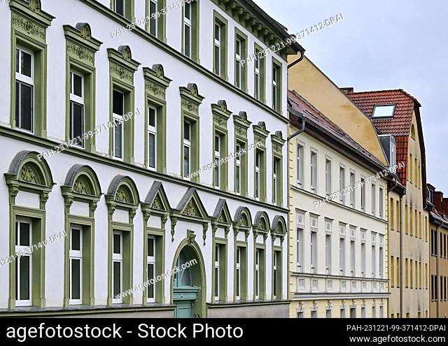 20 December 2023, Brandenburg, Frankfurt (Oder): Apartments in apartment buildings in renovated old buildings. Photo: Patrick Pleul/dpa