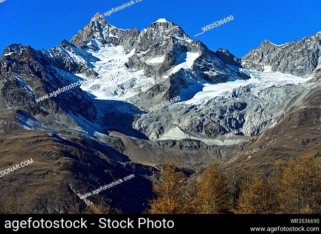 Zermatter Bergwelt: v.l.n.r. Ober Gabelhorn, Gabelhorngletscher, Wellenkuppe, Triftgletscher, Trifthorn, Zermatt, Wallis, Schweiz / Peaks of Zermatt: f