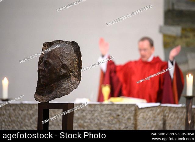 23 January 2020, Baden-Wuerttemberg, Stuttgart: A bust of the former Württemberg President Eugen Bolz stands during a commemoration ceremony for the 75th...