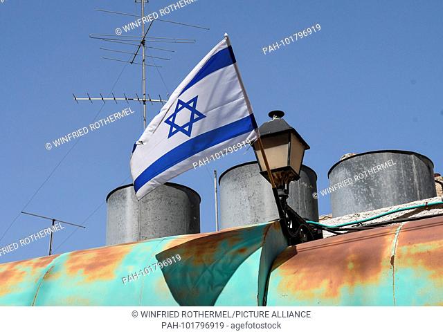 Hebron flag of Israel, April 4, 2018 | usage worldwide. - Hebron/Palestine