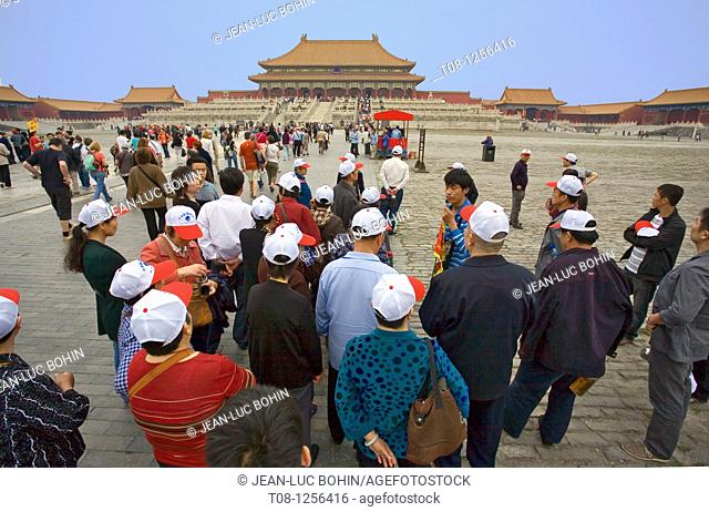 China, Beijing, Forbidden City: Chinese tourists