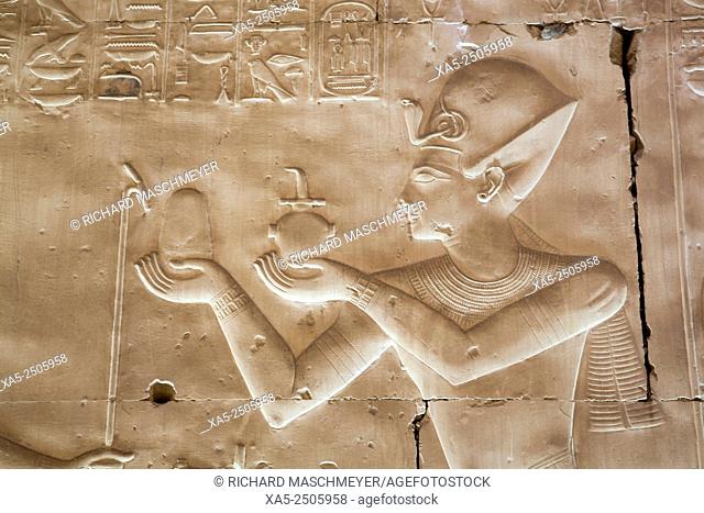 Bas-relief of Pharaoh Seti I, Temple of Seti I, Abydos, Egypt