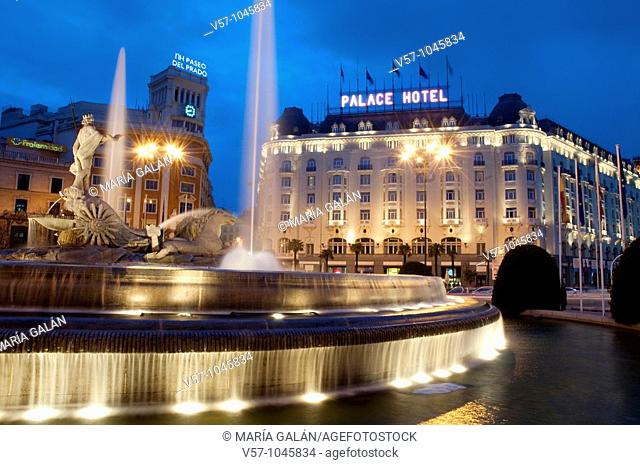 Neptuno fountain and Palace Hotel, night view. Madrid, Spain