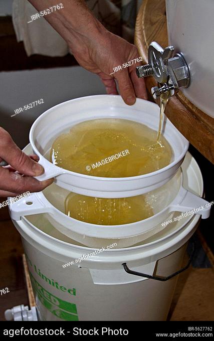 After the honey has been spun out of the comb, it is filtered through two filters into the storage drum, where the filtration removes all unwanted residues from...