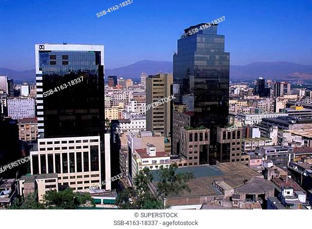 CHILE, SANTIAGO, DOWNTOWN, VIEW OF CITY FROM SANTA LUCIA PARK