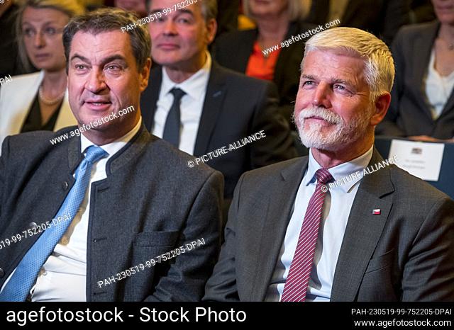19 May 2023, Bavaria, Selb: Markus Söder (l-r, CSU), Bavarian Minister-President, and Petr Pavel, President of the Czech Republic, sitting in the front row